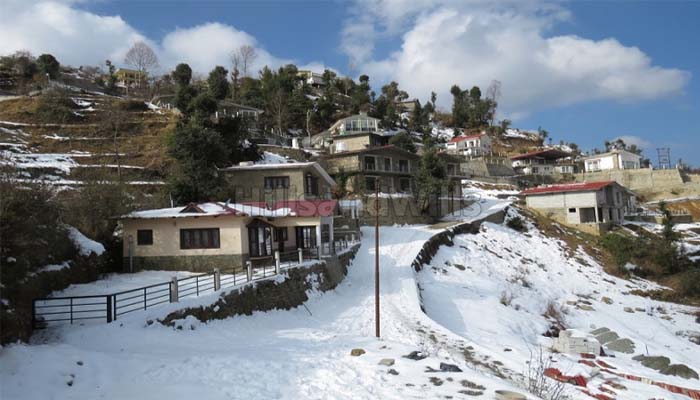 mukteshwar, top 10 snowfall places in Uttarakhand