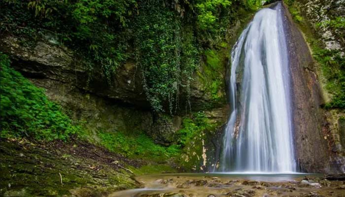 kimona falls, best waterfall in uttarakhand