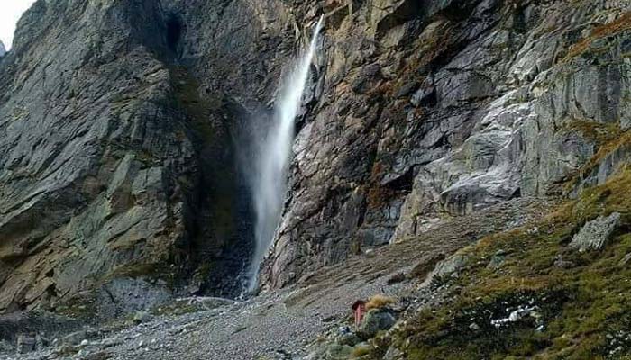 vasudhara fall, best waterfall in uttarakhand